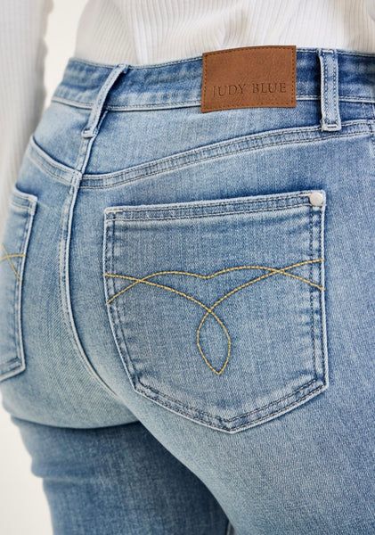 JUDY BLUE 82721 MR Kick Flare w/ Frayed Hem