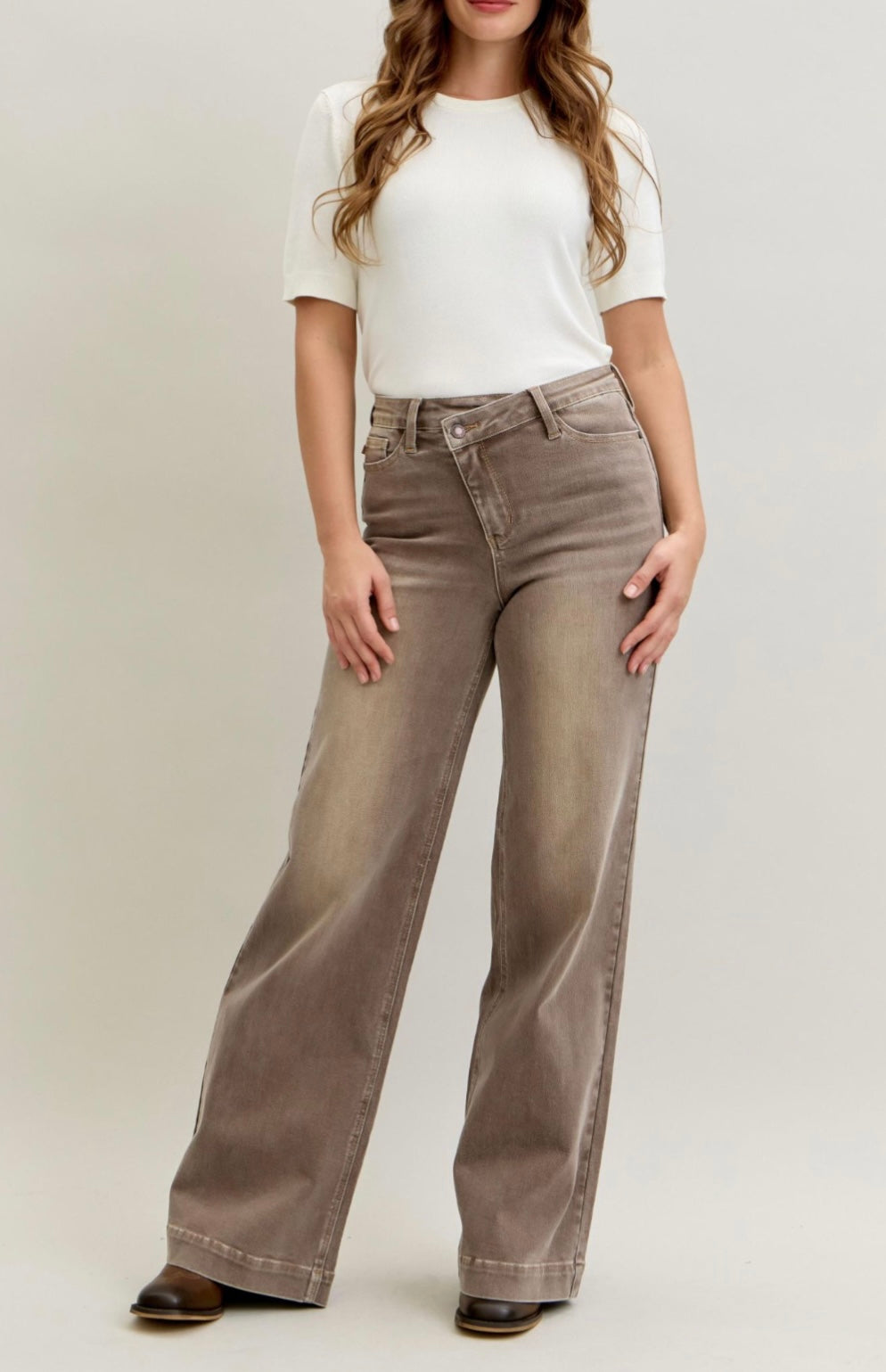 JUDY BLUE HW Retro Wide Yarned Dyed Criss-Cross WB - CLAY 881031REG