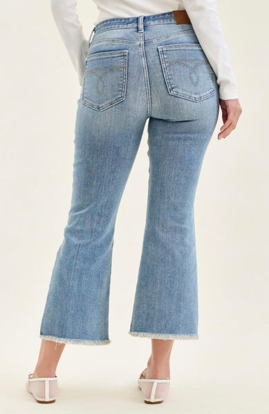 JUDY BLUE 82721 MR Kick Flare w/ Frayed Hem